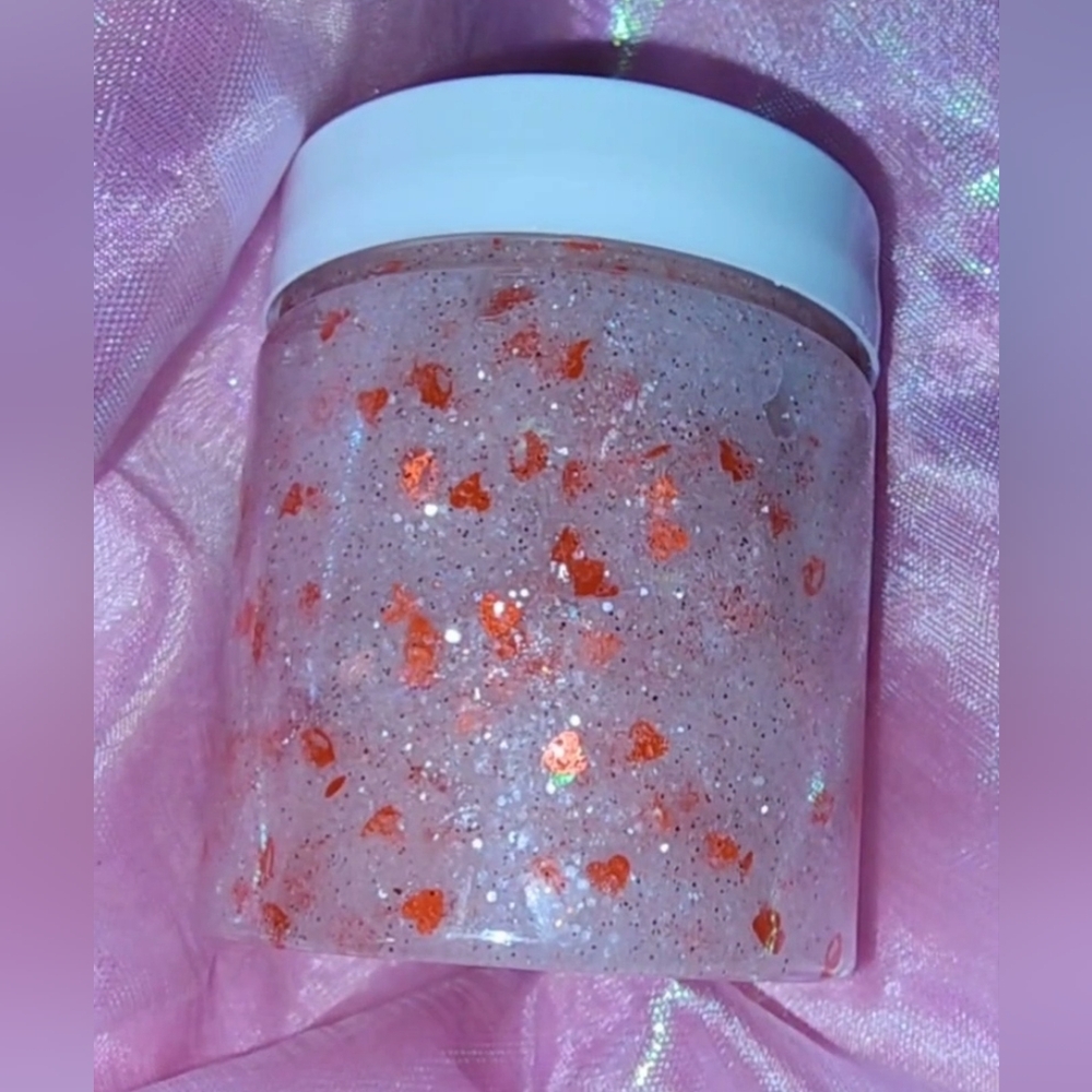 Frosted love & Kisses. Nevis Glistening Gels 2oz